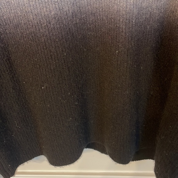 Nicole Miller Cashmere Sweater - Picture 6 of 10